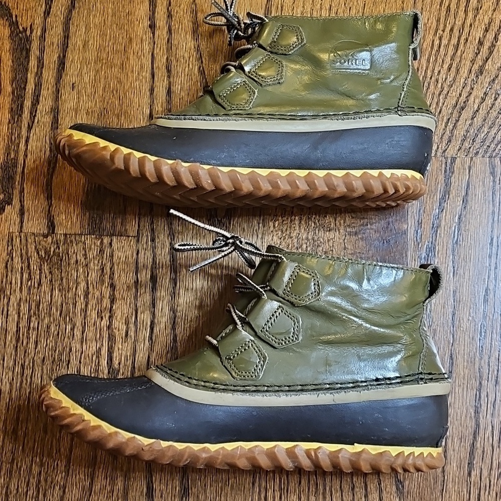 Sorel Out 'N About Duck Boots Size 8 - Picture 4 of 10